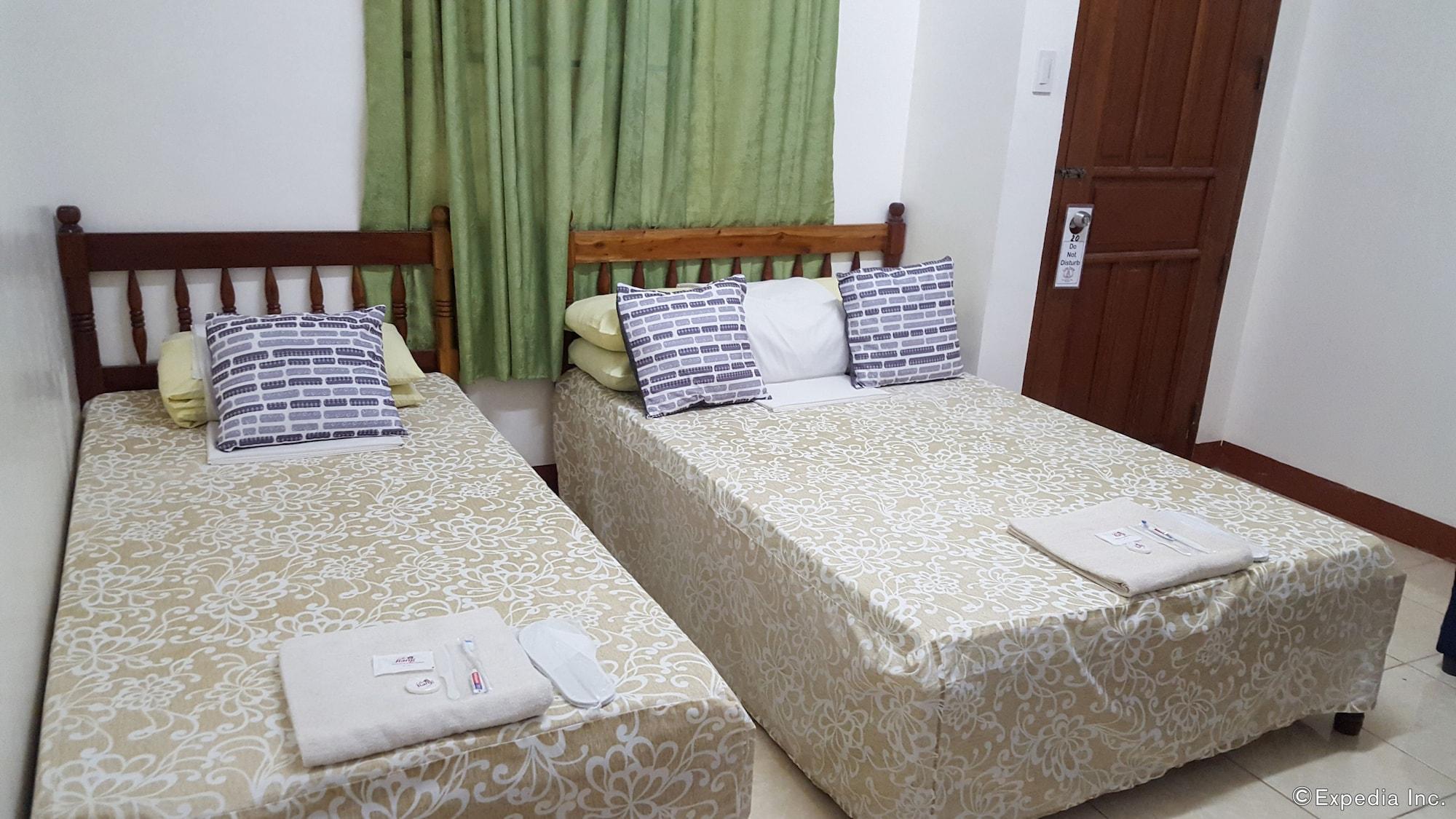 Lola Itang Pension House Tiniguiban 외부 사진
