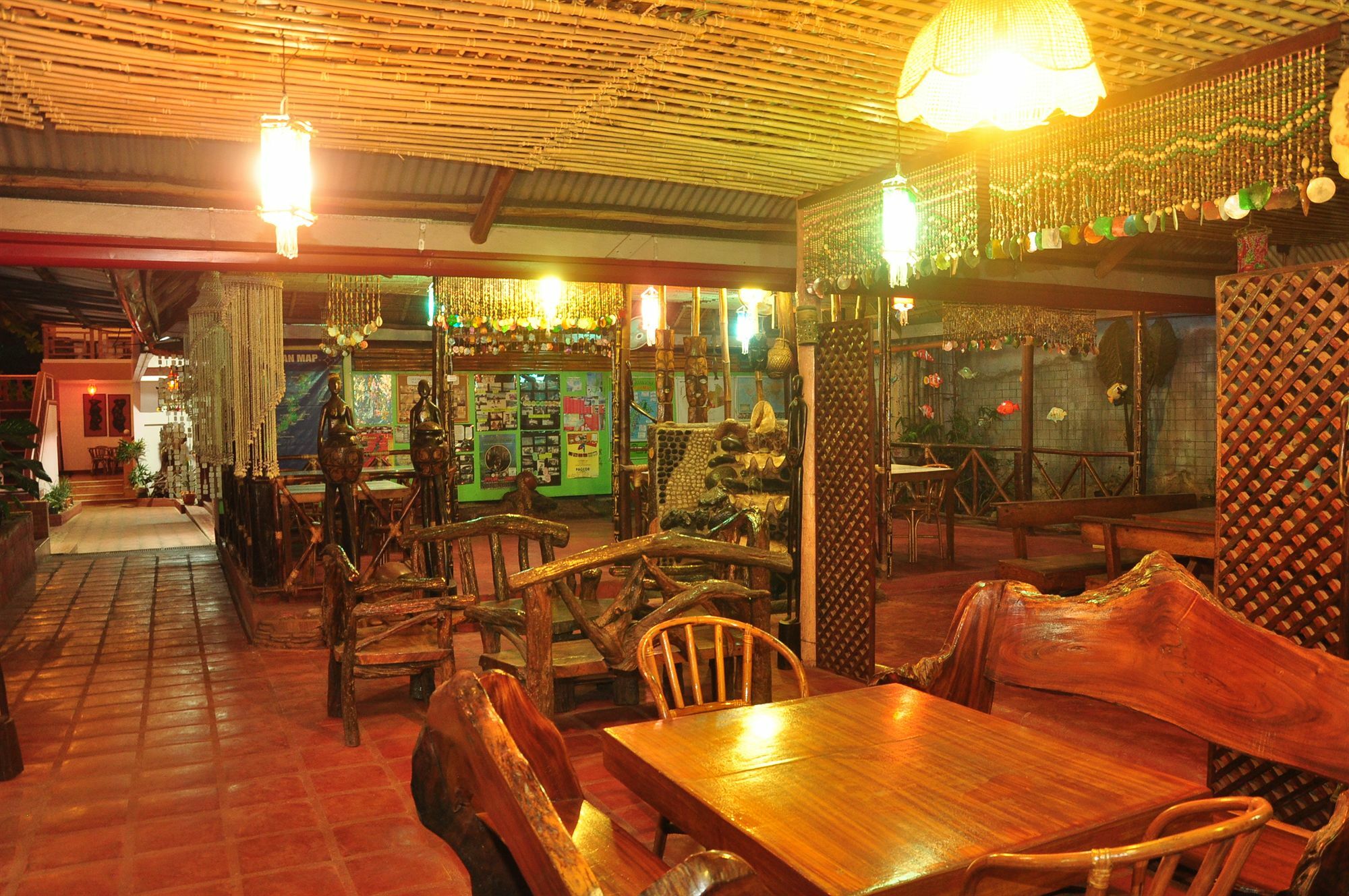 Lola Itang Pension House Tiniguiban 외부 사진