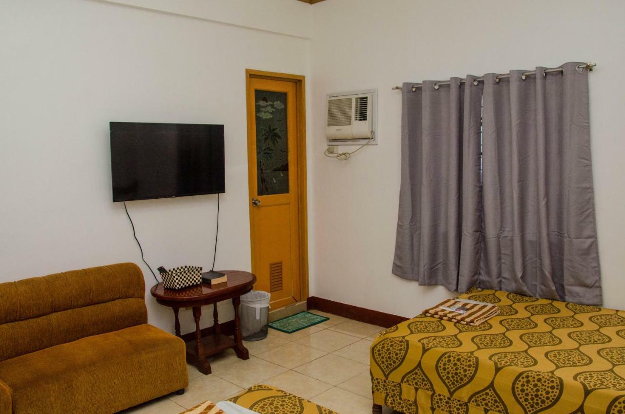 Lola Itang Pension House Tiniguiban 외부 사진